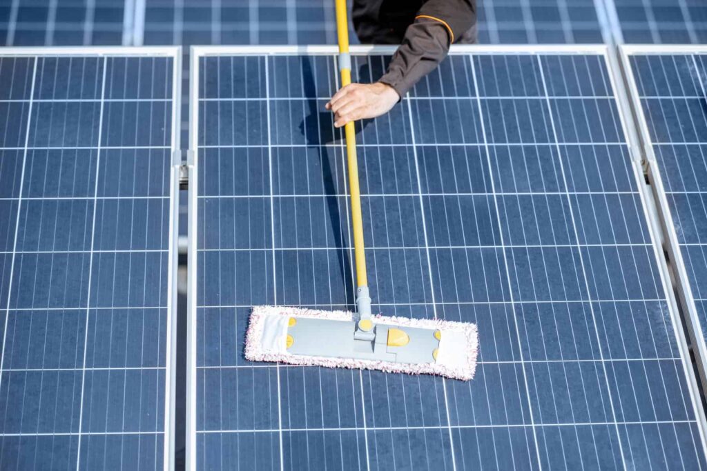 Commercial Solar Panel Cleaning